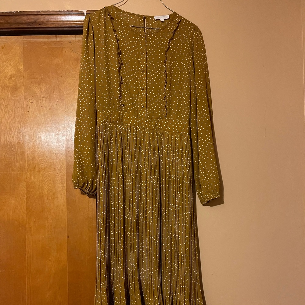 Mustard Boutique Midi Dress